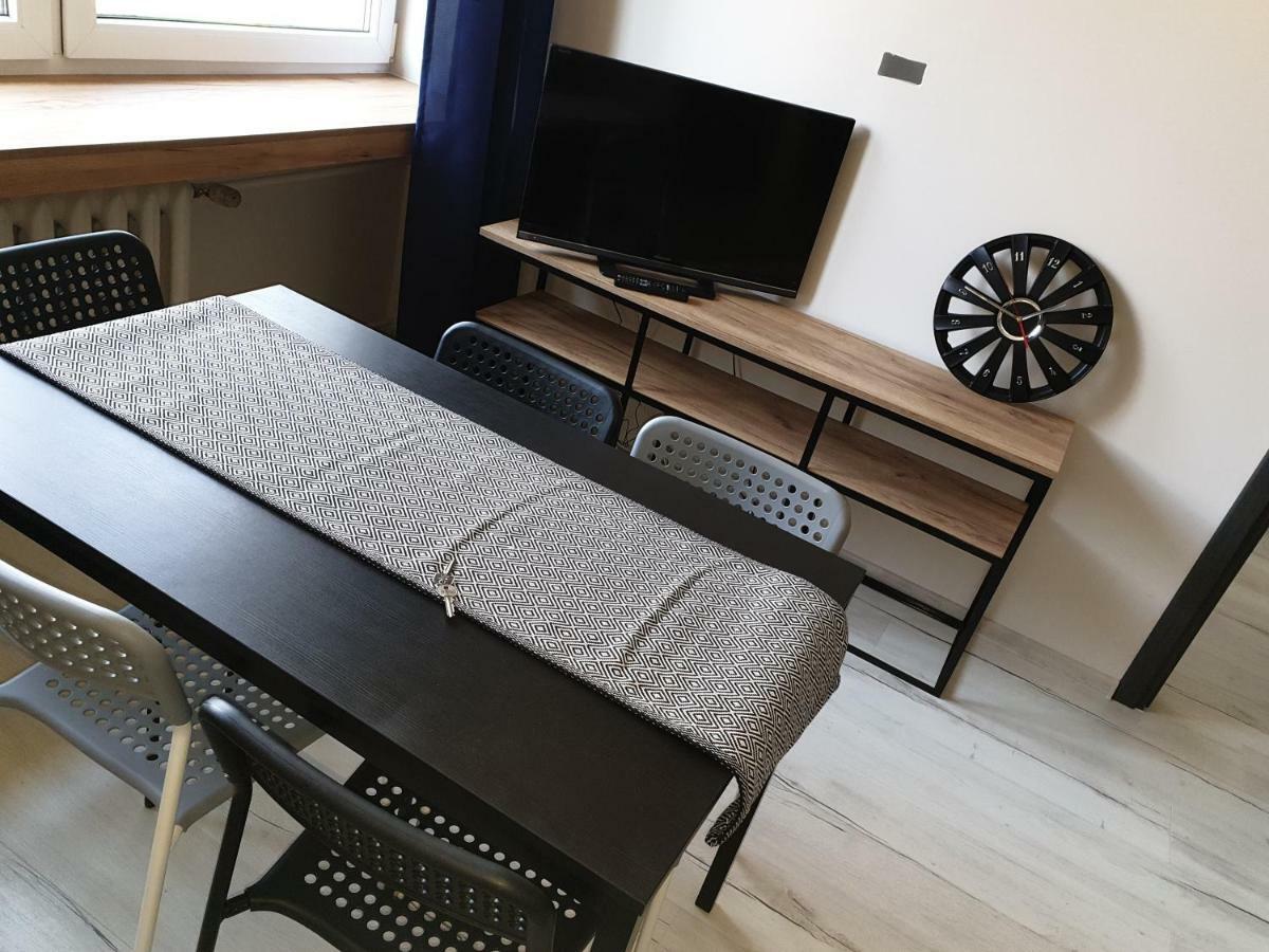 Vistula Two-Bedroom Apartment Płock Extérieur photo